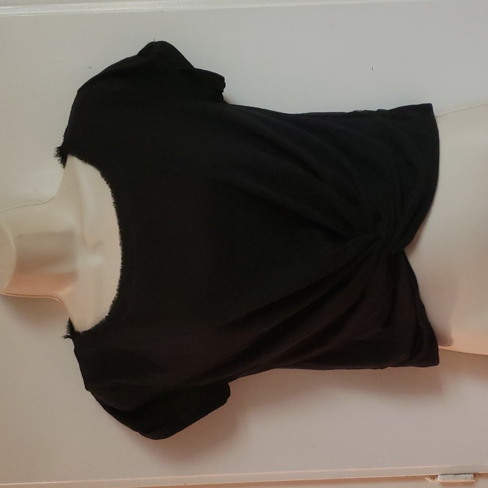 FP MOVEMENT (free people) black crop top. Size small petite.